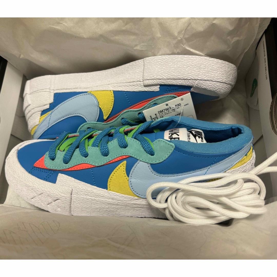 sacai(サカイ)のKAWS × sacai × Nike Blazer Low 26.5cm メンズの靴/シューズ(スニーカー)の商品写真