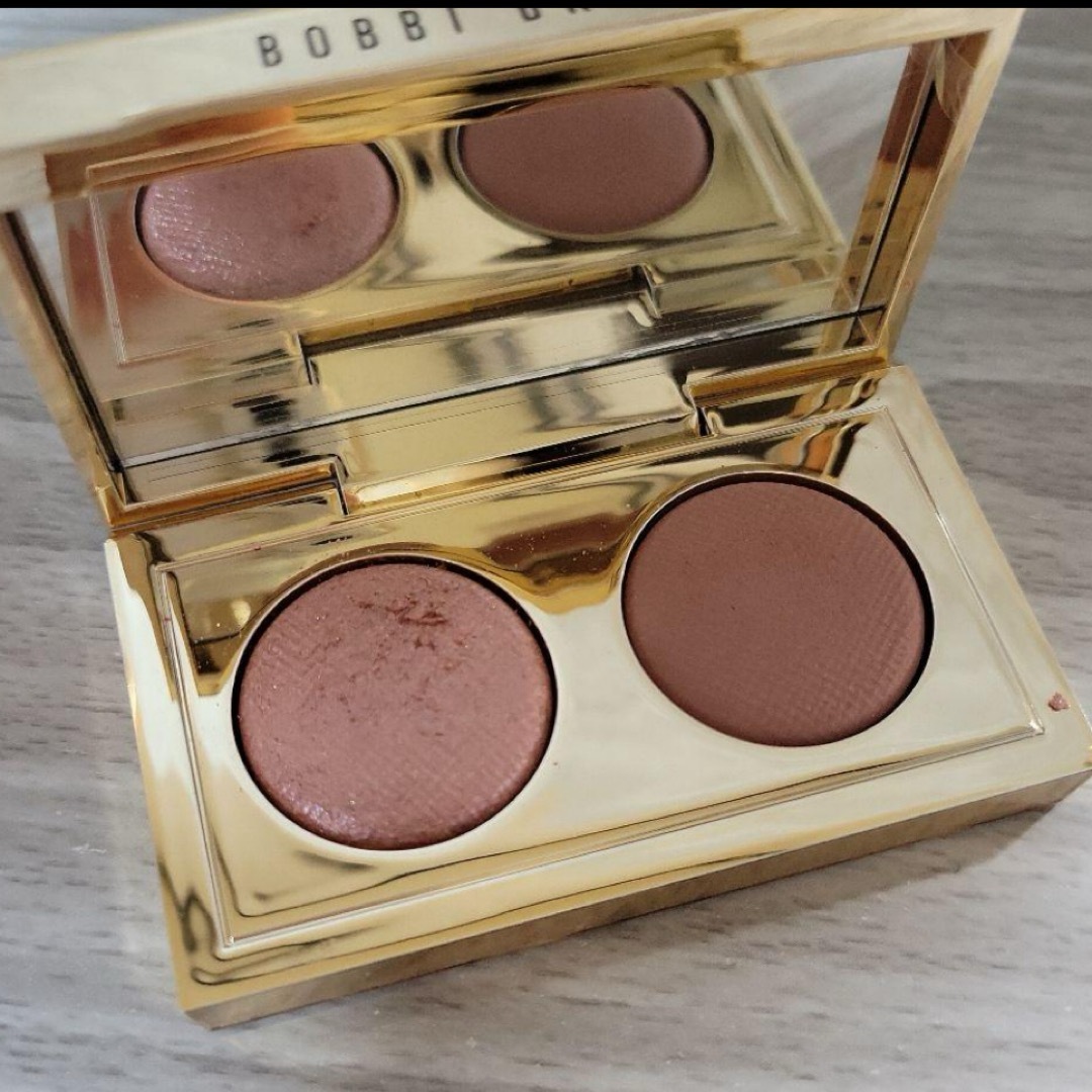 BOBBI BROWN(ボビイブラウン)のボビイブラウン　リュクスアイシャドウデュオ　ミッドナイトトースト コスメ/美容のベースメイク/化粧品(アイシャドウ)の商品写真