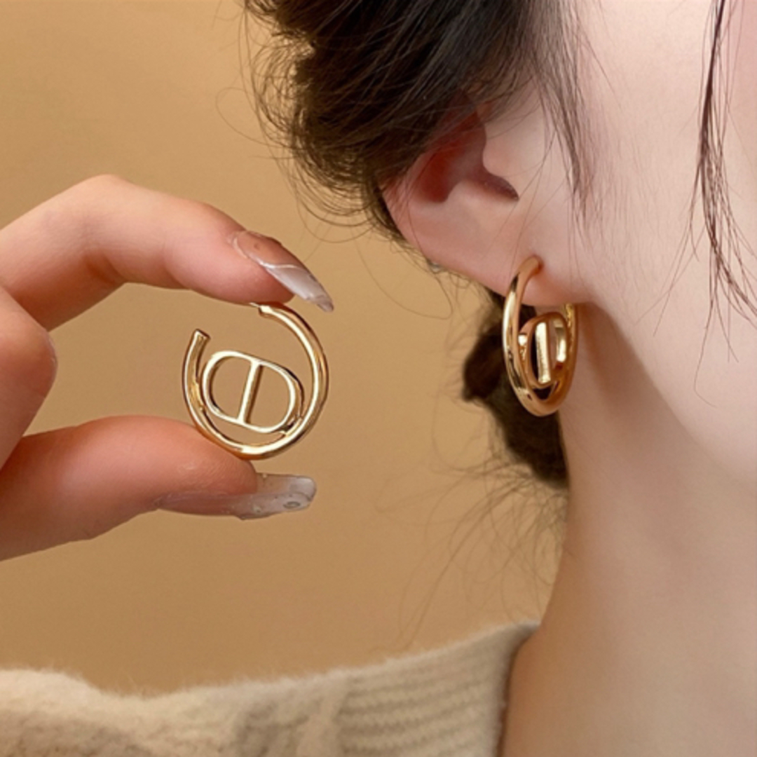 Dior(ディオール)のDior ピアス レディースのアクセサリー(ピアス)の商品写真