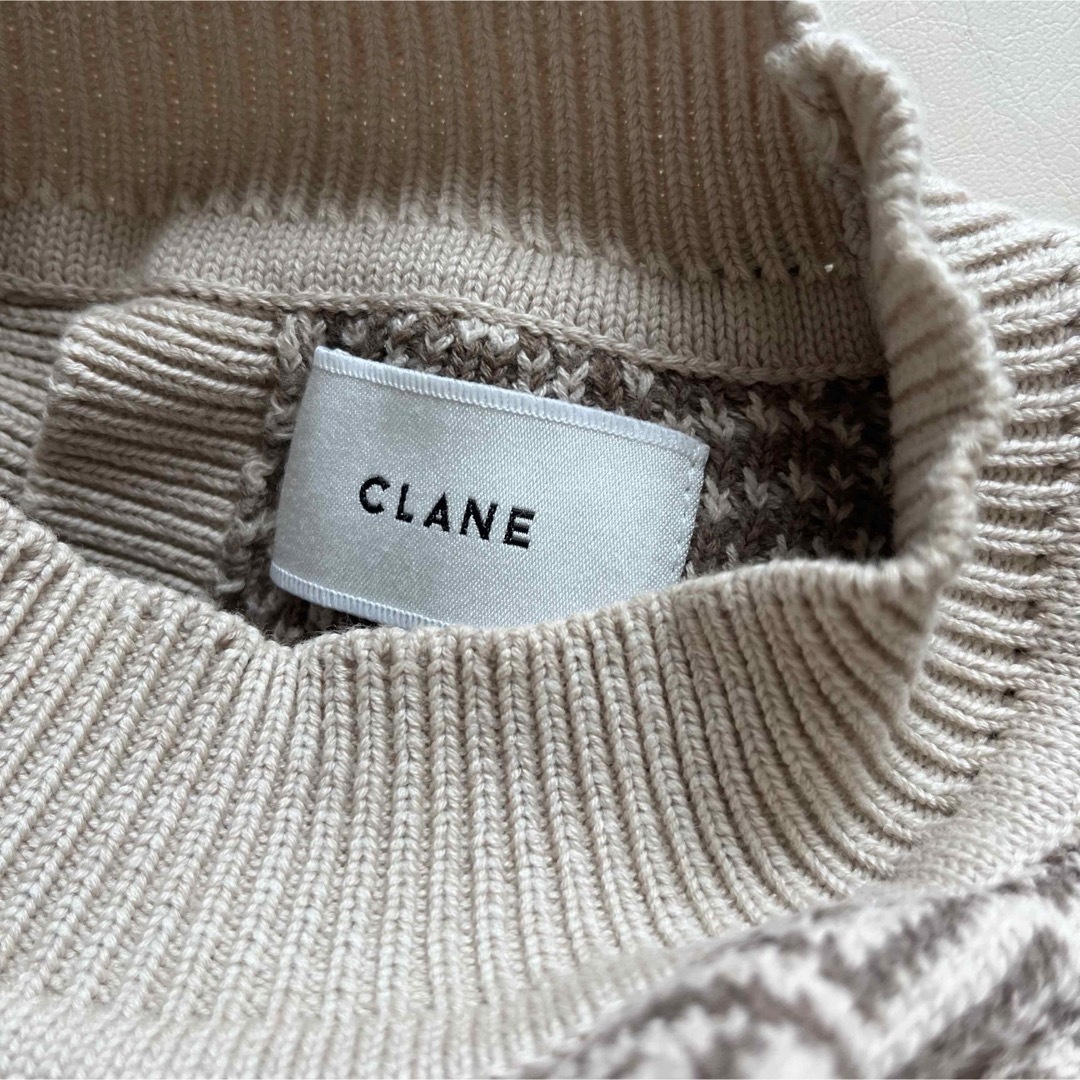 CLANE(クラネ)の最終値下げ【CLANE】BACK SLIT KNIT VEST ニットベスト レディースのトップス(ベスト/ジレ)の商品写真