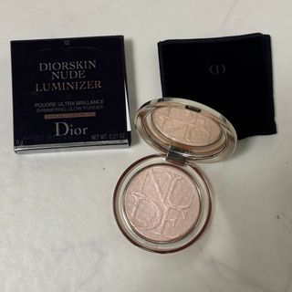 ディオール(Dior)のディオールスキン ミネラル ヌード ルミナイザー パウダー 02 ピンク グロウ(チーク)