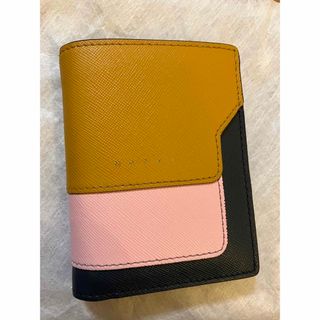 マルニ(Marni)のMARNI 二つ折り財布(折り財布)