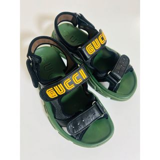 グッチ(Gucci)のGUCCI サンダル　(メッシュストラップサンダル)(サンダル)