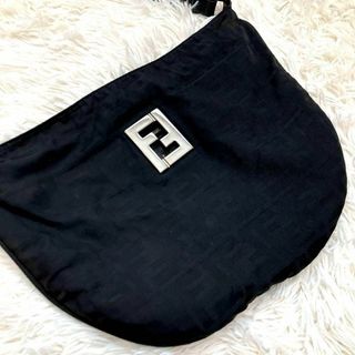 FENDI - フェンディ　マンマバケット　FF金具　ズッカ　ショルダー　ミニ