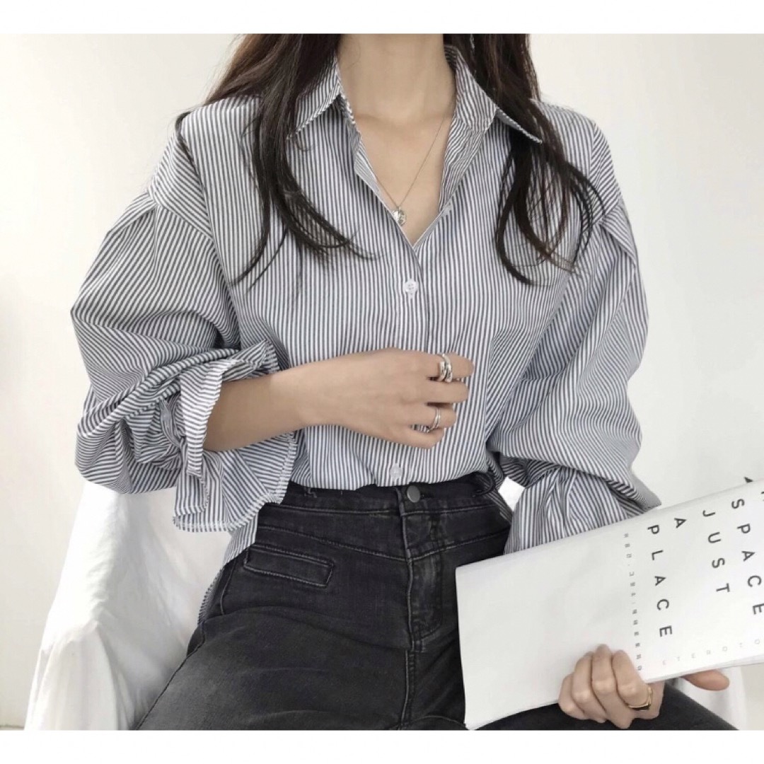 ストライプシャツ 袖口フリル サイズL キャンディースリーブシャツ 韓国 レディースのトップス(シャツ/ブラウス(長袖/七分))の商品写真