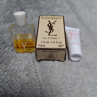 イヴサンローラン(Yves Saint Laurent)のイブサンローラン　オーデトワレ　7.5ml ＋おまけ（クレンジングサンプル）(香水(女性用))