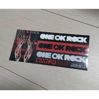 ワンオクロック(ONE OK ROCK)のONE OK ROCK  2023  LUXURY  特典 ステッカー☆新品(ミュージシャン)