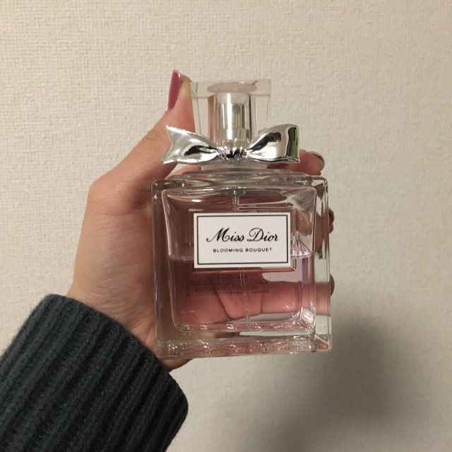 Dior(ディオール)のミスディオール ブルーミングブーケ 100ml💗 コスメ/美容の香水(香水(女性用))の商品写真