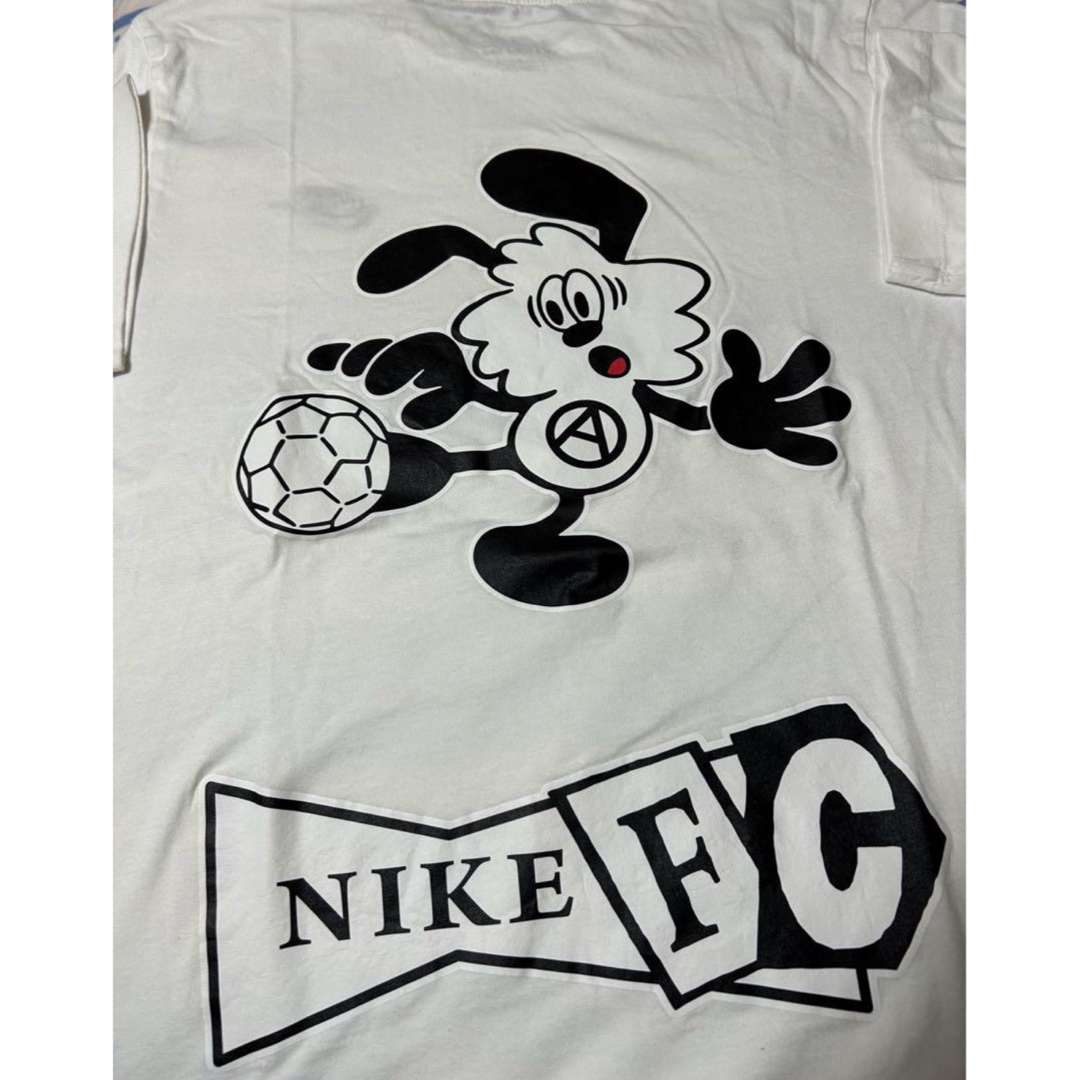 NIKE(ナイキ)のVERDY x NIKE FC By You カスタム Tシャツ XLサイズ メンズのトップス(Tシャツ/カットソー(半袖/袖なし))の商品写真