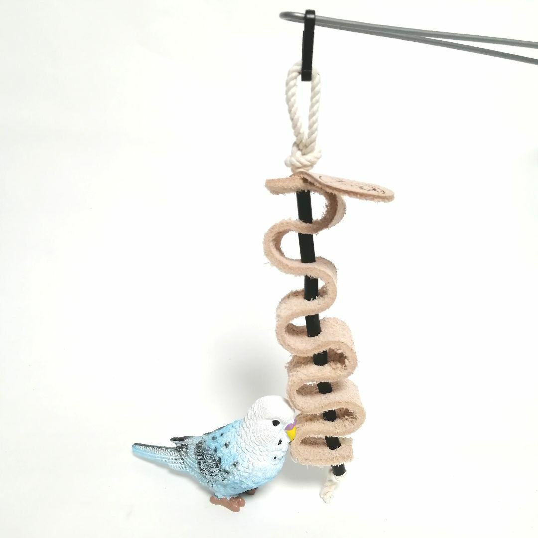 バードトイ「レザーハミハミ3」鳥おもちゃ インコ カジカジ バードトイ「レザーハミハミ3」鳥おもちゃ インコ カジカジ