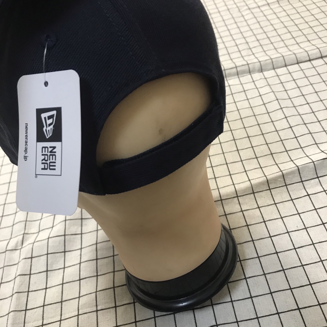 FRAGMENT(フラグメント)の新品 NEWERA FRAGMENT DESIGN サンダー CAP ネイビー メンズの帽子(キャップ)の商品写真