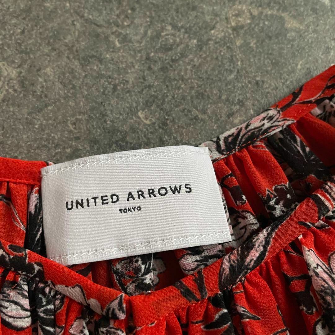 UNITED ARROWS(ユナイテッドアローズ)のZ UNITED ARROWS ユナイテッドアローズ 花柄 フラワー ブラウス レディースのトップス(シャツ/ブラウス(半袖/袖なし))の商品写真