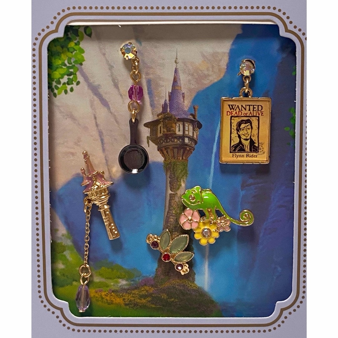 Disney(ディズニー)の新品 東京ディズニーリゾート限定  塔の上のラプンツェル ピアス5個 レディースのアクセサリー(ピアス)の商品写真