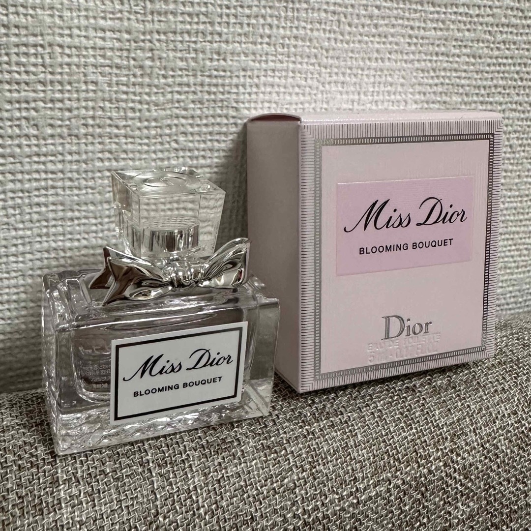 Christian Dior(クリスチャンディオール)のMiss Dior 香水 ミス ディオール ブルーミング ブーケ 5ml コスメ/美容の香水(香水(女性用))の商品写真