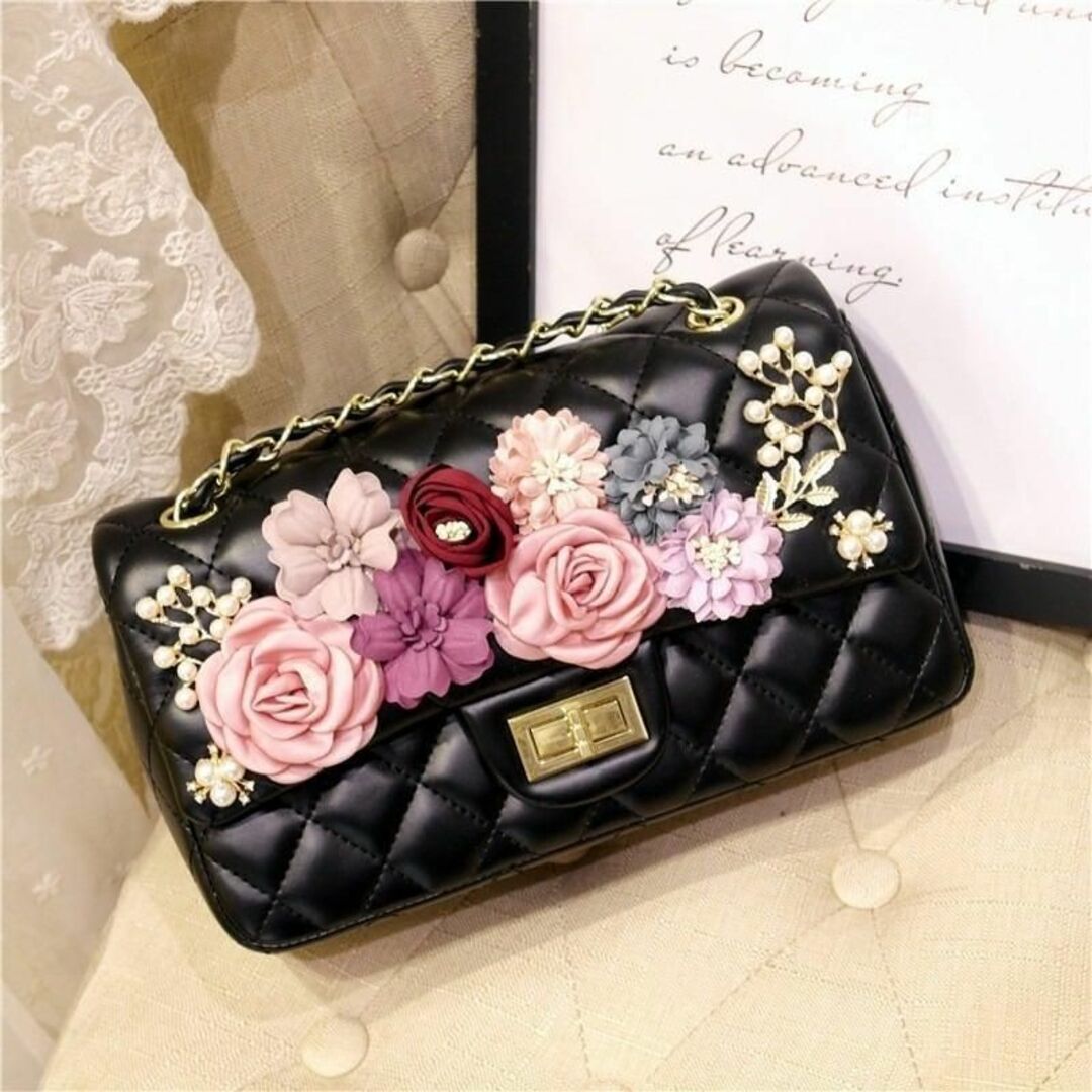 韓国♡お呼ばれバッグ Flower 美女 bag バッグ 流行り パーティ お花 レディースのバッグ(ハンドバッグ)の商品写真