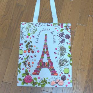 5／末まで値下げ(フランス製)エッフェル塔柄のトートバッグ(トートバッグ)