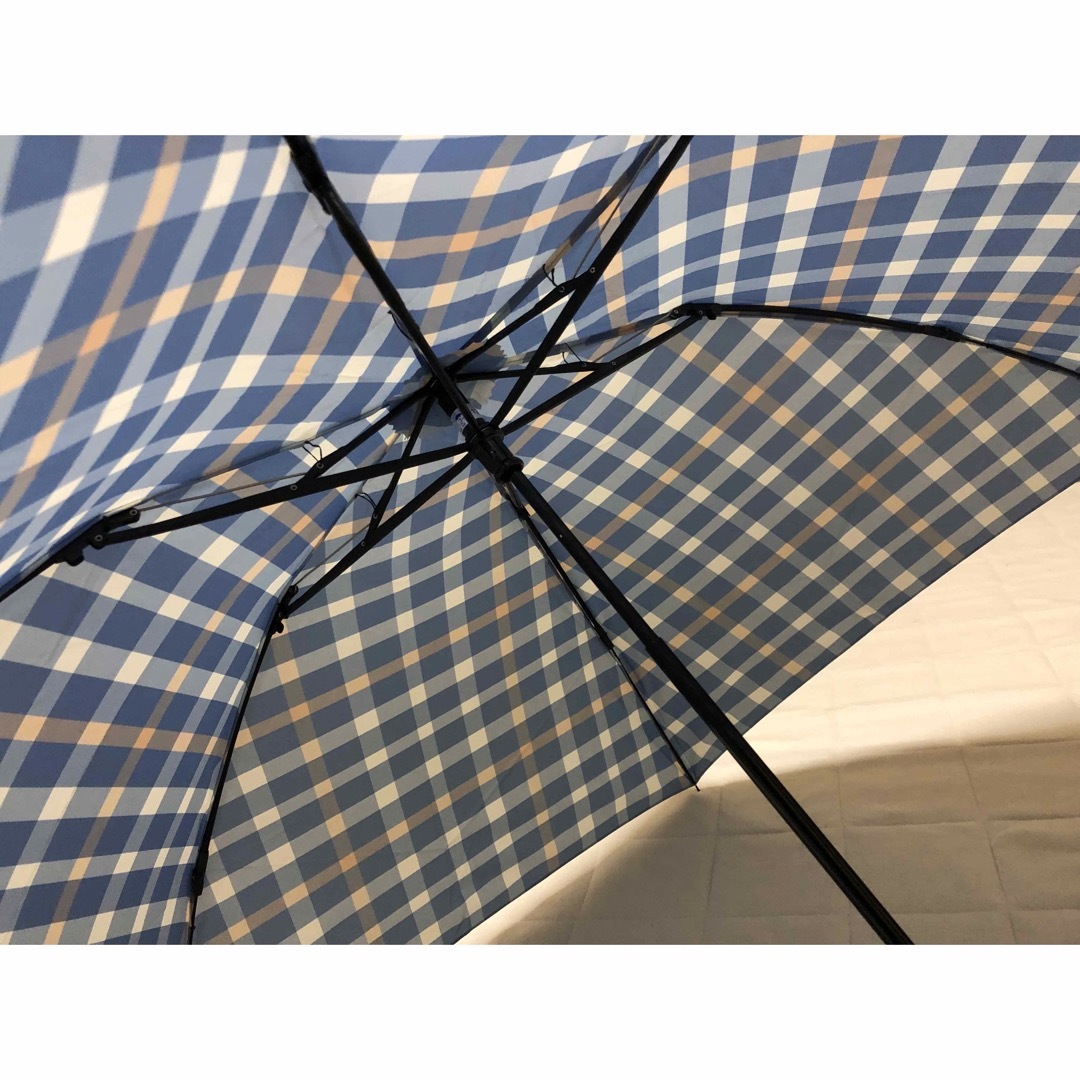 DAKS(ダックス)の210新品DAKSダックス チェック柄折り畳み雨傘 レディースのファッション小物(傘)の商品写真