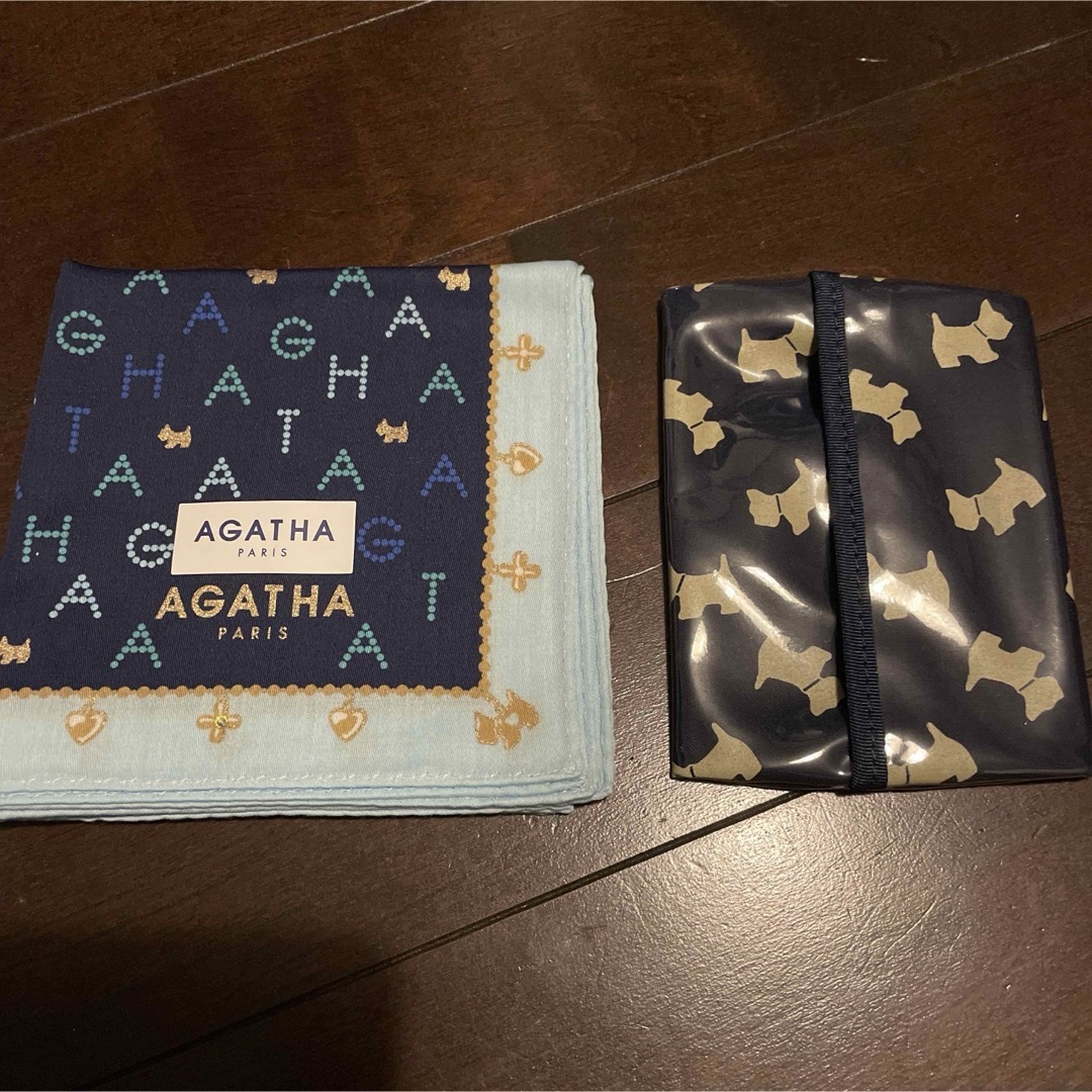AGATHA(アガタ)のAGATHAのティッシュケースとハンカチ レディースのファッション小物(ハンカチ)の商品写真