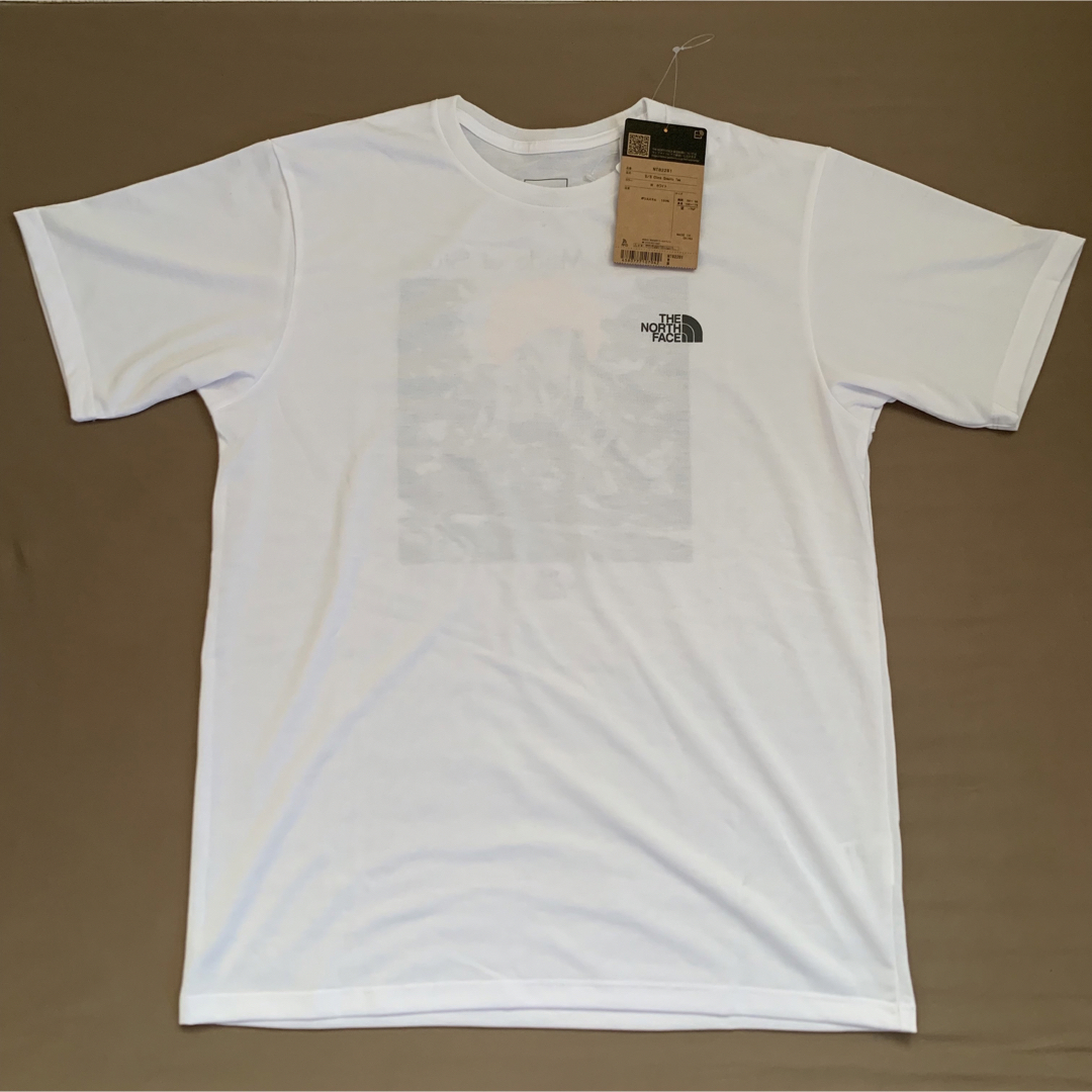 THE NORTH FACE(ザノースフェイス)のザノースフェイス  Tシャツ　サイズM  未使用 メンズのトップス(Tシャツ/カットソー(半袖/袖なし))の商品写真