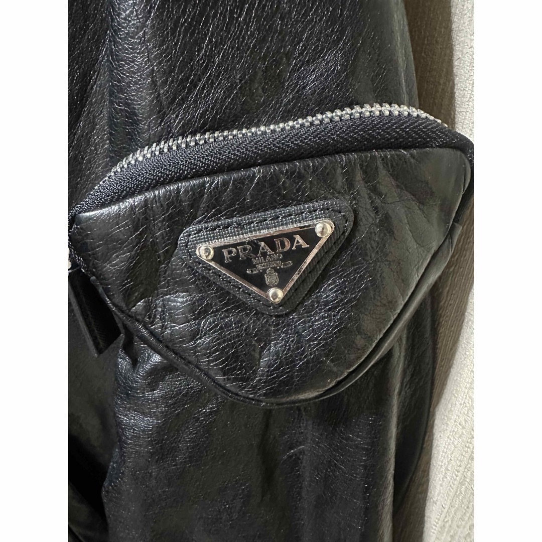 PRADA(プラダ)のサンプル品　PRADA　 オーバーサイズナッパレザーボンバージャケット メンズのジャケット/アウター(レザージャケット)の商品写真