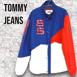 トミージーンズ(TOMMY JEANS)の激レア 【TOMMY JEANS】 トミーフィルガー SixTONES(ナイロンジャケット)