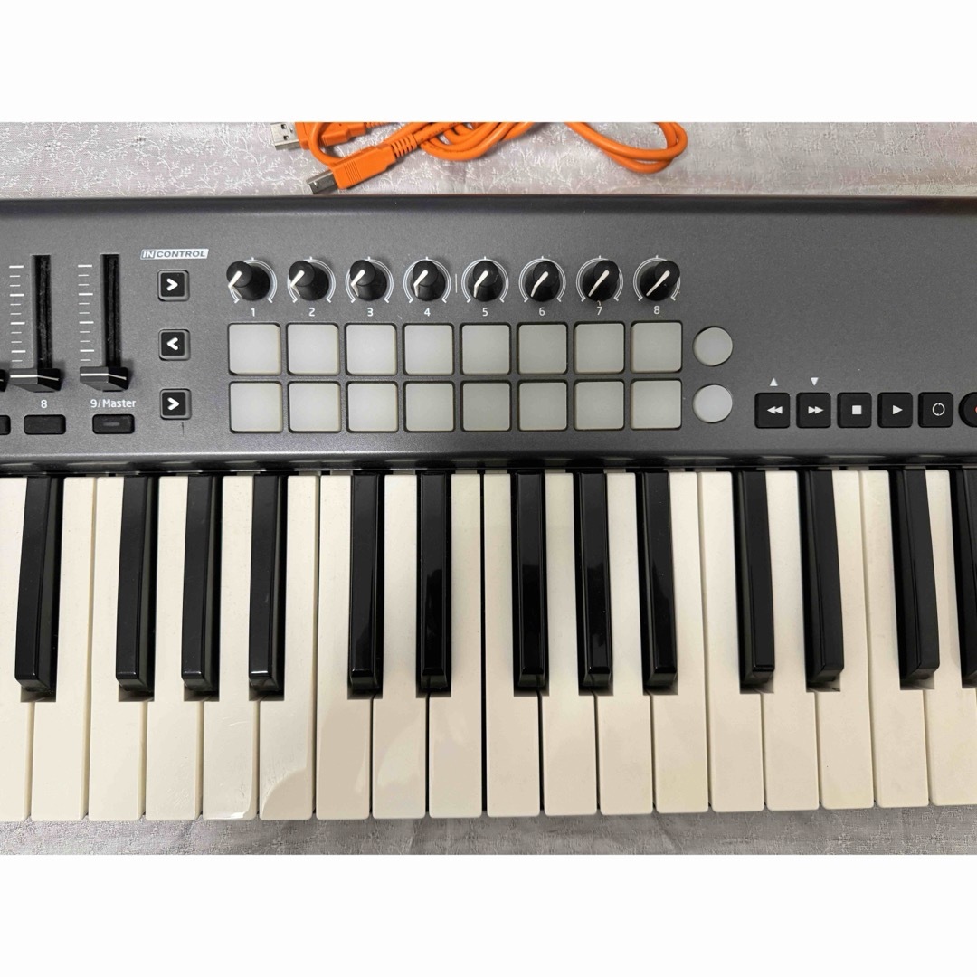 novation(ノベーション)のnovation LAUNCHKEY 61 楽器のDTM/DAW(MIDIコントローラー)の商品写真