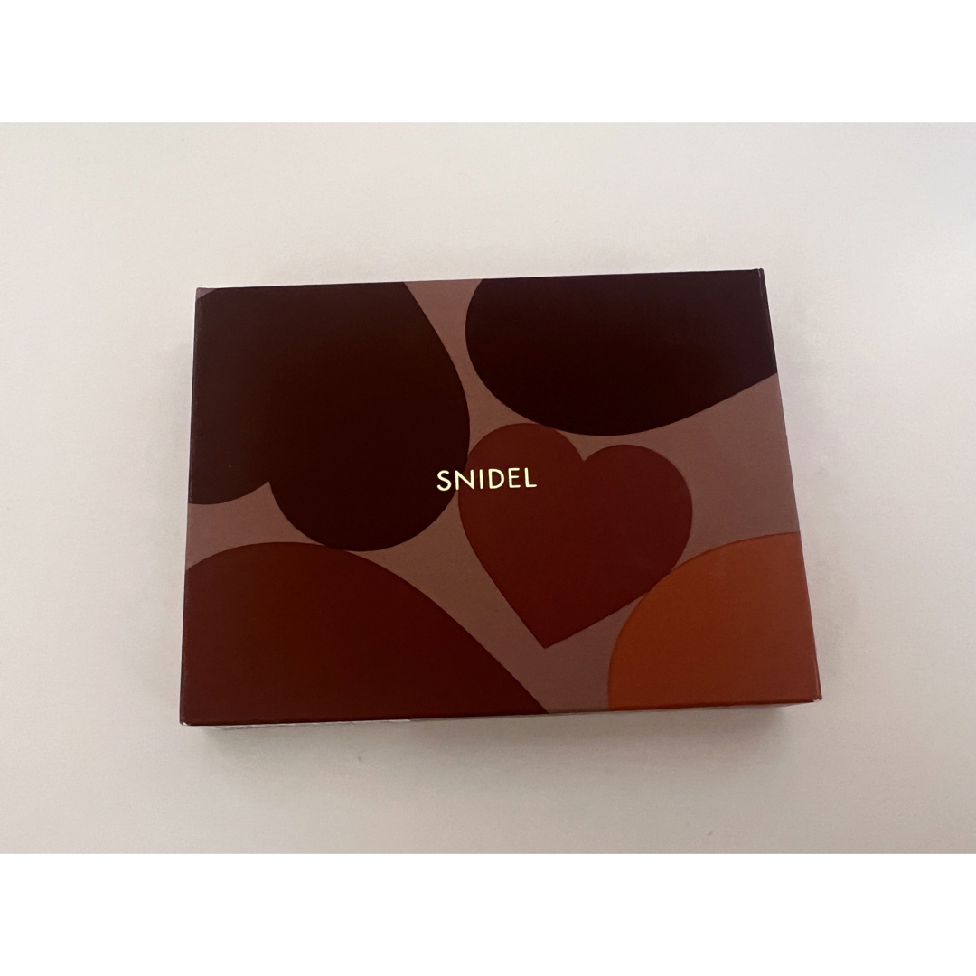 SNIDEL(スナイデル)のスナイデル　アイデザイナーEX09 コスメ/美容のベースメイク/化粧品(アイシャドウ)の商品写真