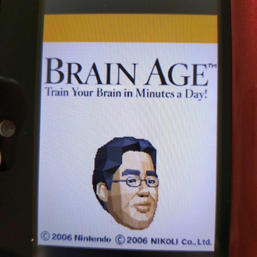 ニンテンドーDS(ニンテンドーDS)のBRAIN AGE　海外版 エンタメ/ホビーのゲームソフト/ゲーム機本体(携帯用ゲームソフト)の商品写真