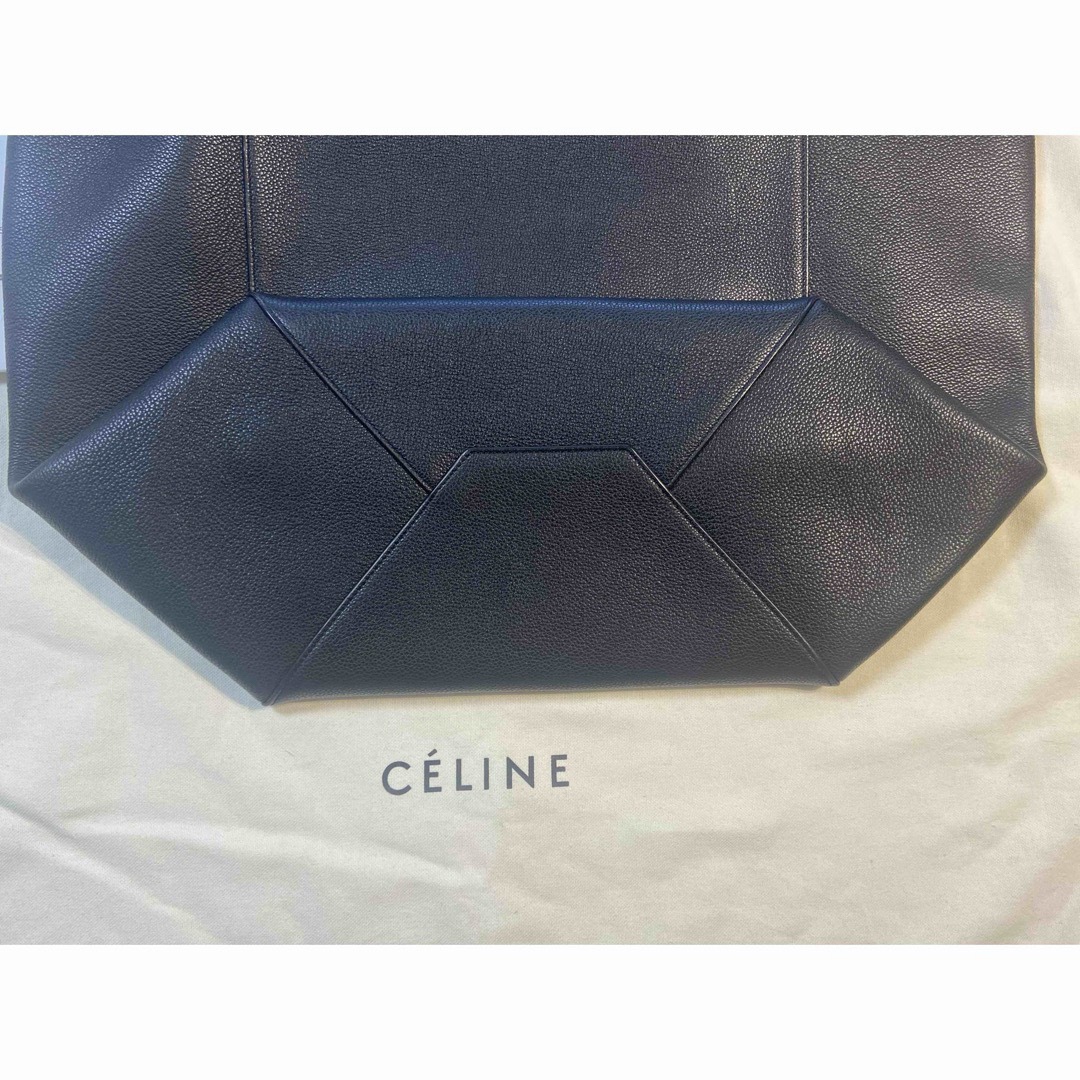 celine(セリーヌ)のトゥルース様専用　セリーヌ　カバファントム　ブラック　黒 レディースのバッグ(トートバッグ)の商品写真