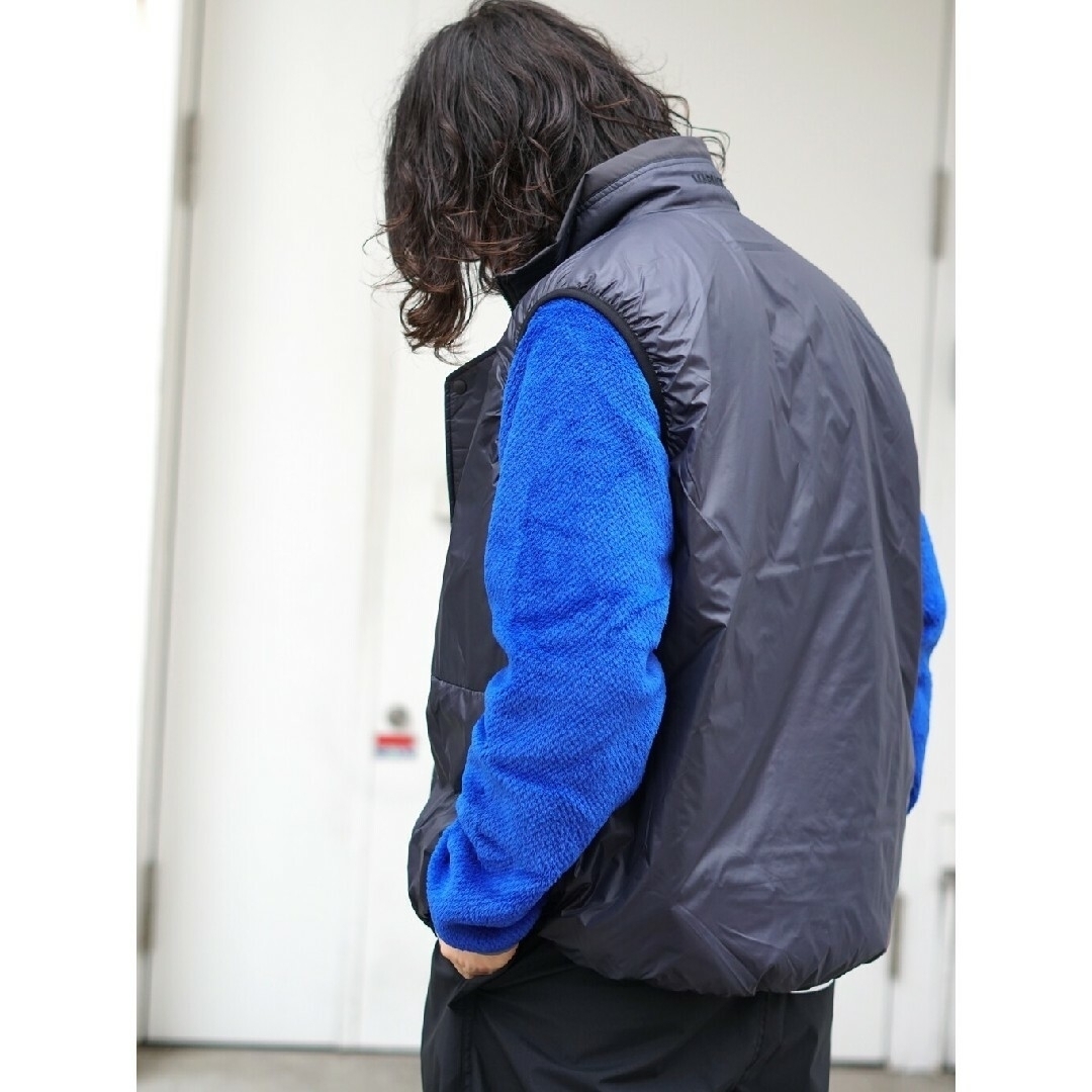 MARMOT(マーモット)のMARMOT CAPITAL LIGHTWEIGHT NYLON VEST M メンズのトップス(ベスト)の商品写真