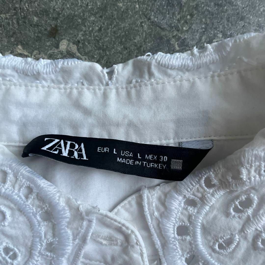 ZARA(ザラ)のZARA ザラ BASIC ベーシック ブラウス シャツ トップス 刺繍 花柄 レディースのトップス(シャツ/ブラウス(長袖/七分))の商品写真