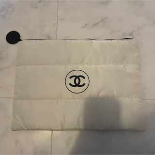 シャネル(CHANEL)の【新品】シャネル コスメポーチ デニムポーチ ノベルティ/非売品 ホワイト(ポーチ)