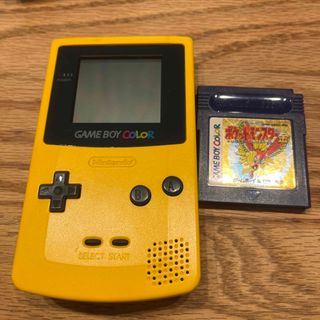 ゲームボーイ(ゲームボーイ)のゲームボーイカラー　イエロー本体＋ポケモン金セット(携帯用ゲーム機本体)