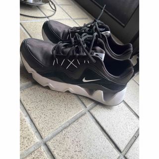 NIKEスニーカー(スニーカー)