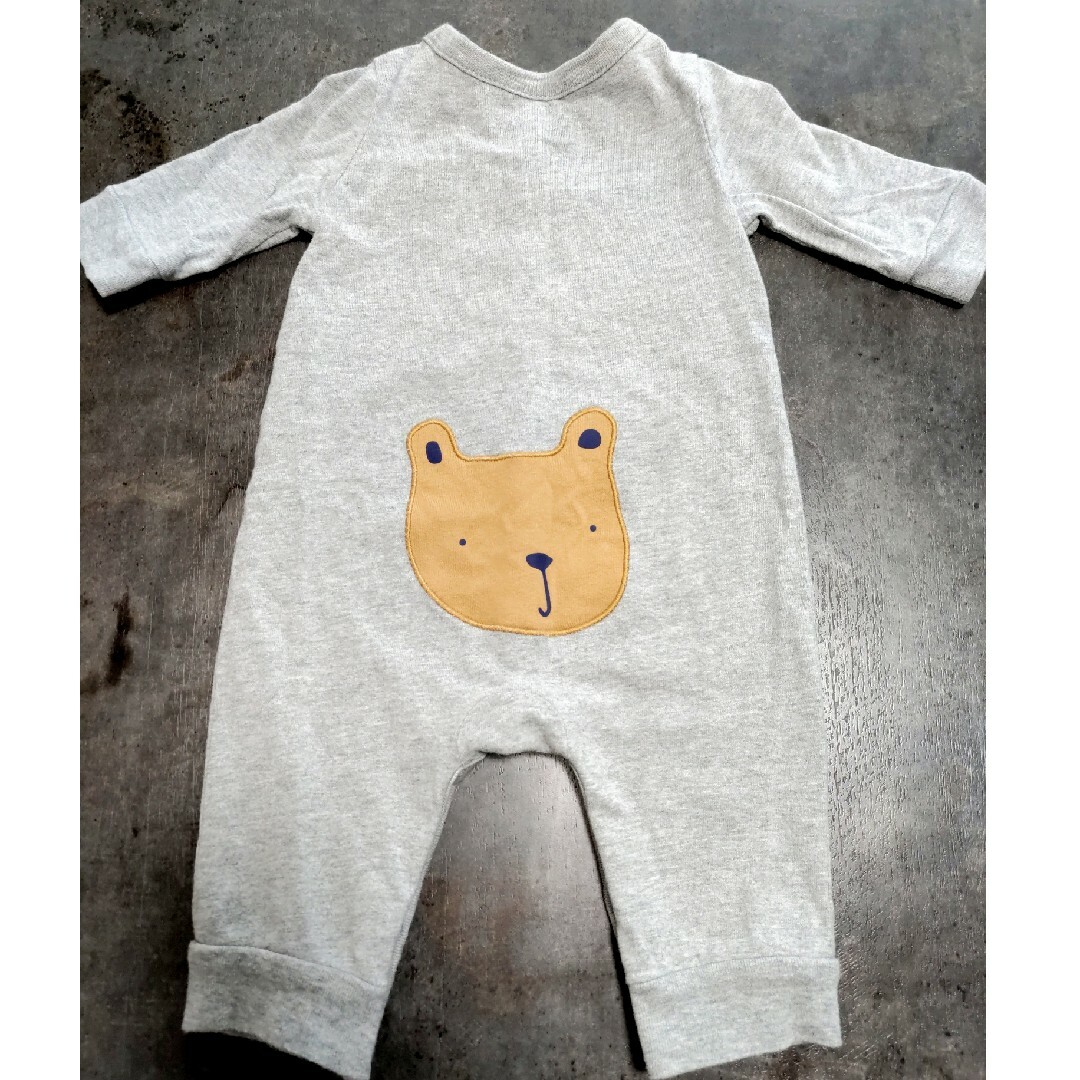 babyGAP(ベビーギャップ)のGAPベビーロンパース キッズ/ベビー/マタニティのベビー服(~85cm)(ロンパース)の商品写真