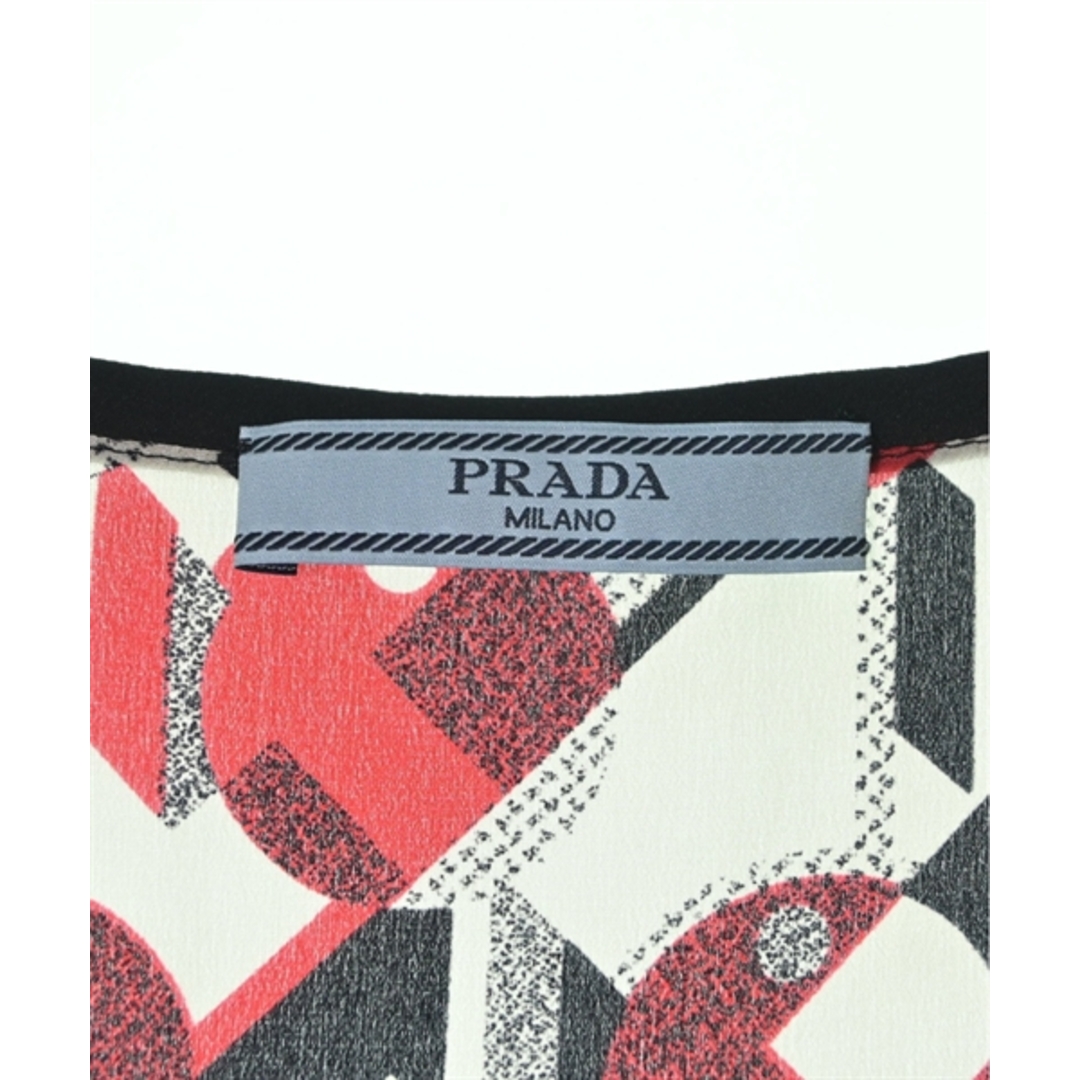 PRADA(プラダ)のPRADA プラダ ブラウス 42(S位) ベージュx黒x赤等(総柄) 【古着】【中古】 レディースのトップス(シャツ/ブラウス(長袖/七分))の商品写真