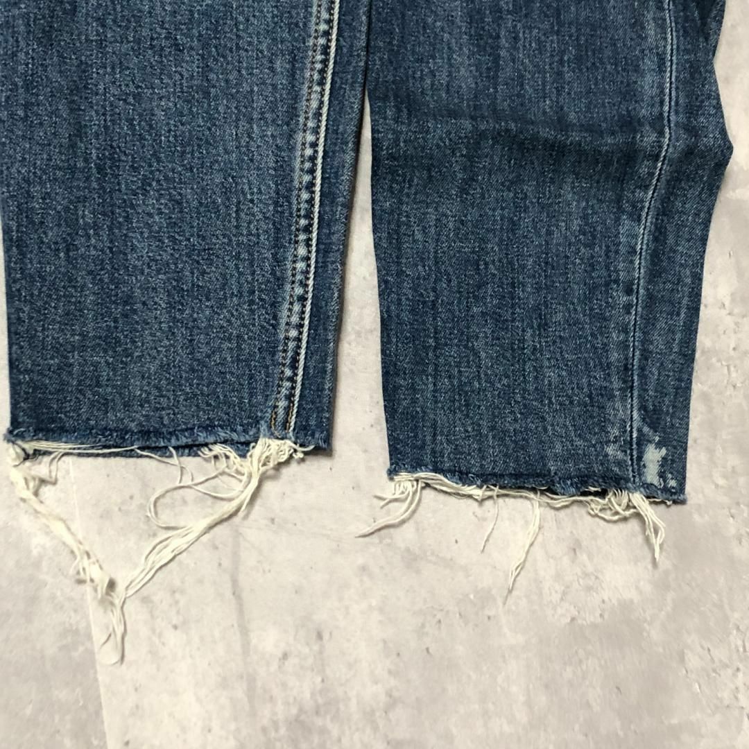 Levi's(リーバイス)のリーバイス プレミアム MOM JEAN25 Livi's W25 テーパード レディースのパンツ(デニム/ジーンズ)の商品写真