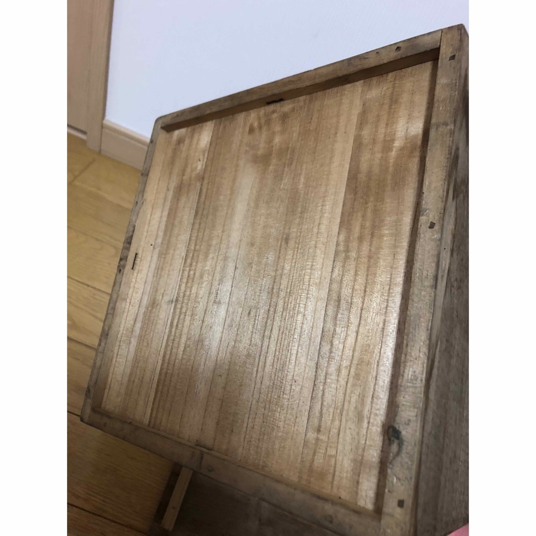 木箱 アンティーク レトロ 木製 インテリア/住まい/日用品の収納家具(ケース/ボックス)の商品写真
