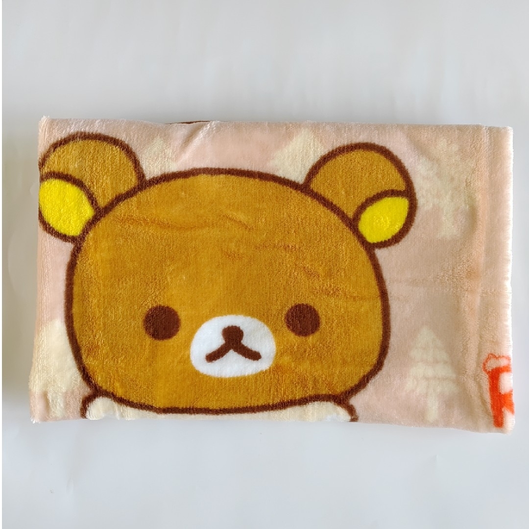 リラックマ(リラックマ)の新品　リラックマ　ふわふわ　ブランケット　伊藤園　膝掛け　Rilakkuma キッズ/ベビー/マタニティの寝具/家具(毛布)の商品写真