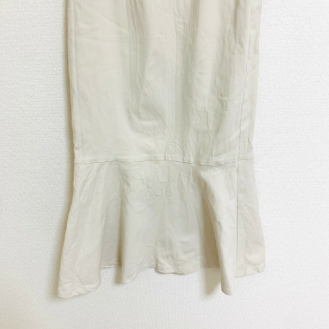 heather(ヘザー)のヘザー　マーメイドスカート　S　ホワイト　ベージュ　デニム　カジュアル　綿　ポリ レディースのスカート(ロングスカート)の商品写真