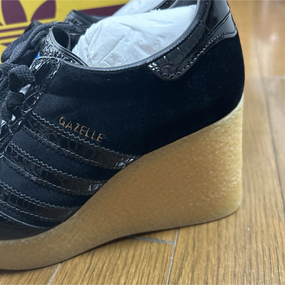 Gucci(グッチ)のadidas×GUCCI ガゼル コラボ スニーカー 25cm 38 希少 レディースの靴/シューズ(スニーカー)の商品写真