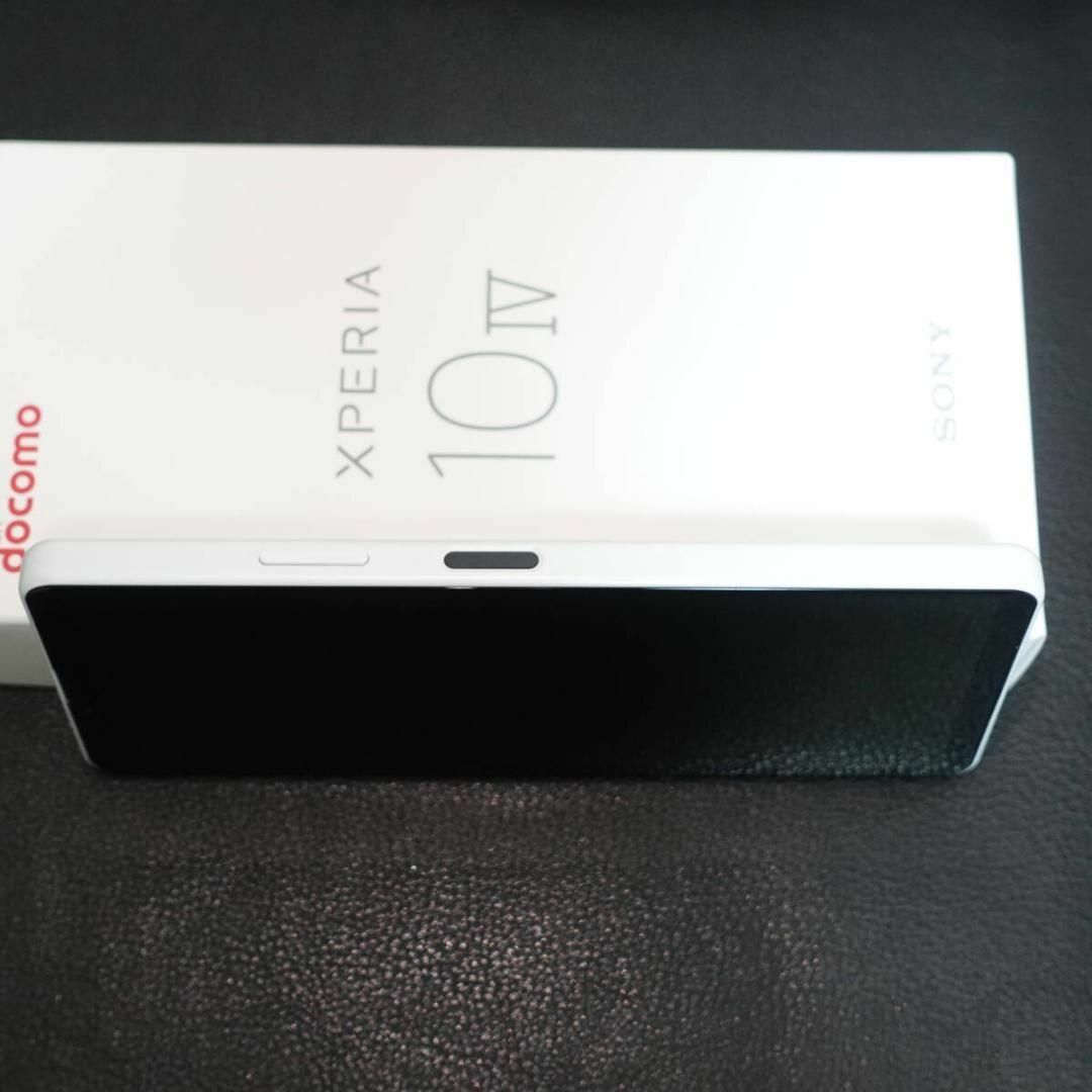 【新品・未使用】Xperia 10 IV SO-52C ホワイト ドコモ スマホ/家電/カメラのスマートフォン/携帯電話(スマートフォン本体)の商品写真