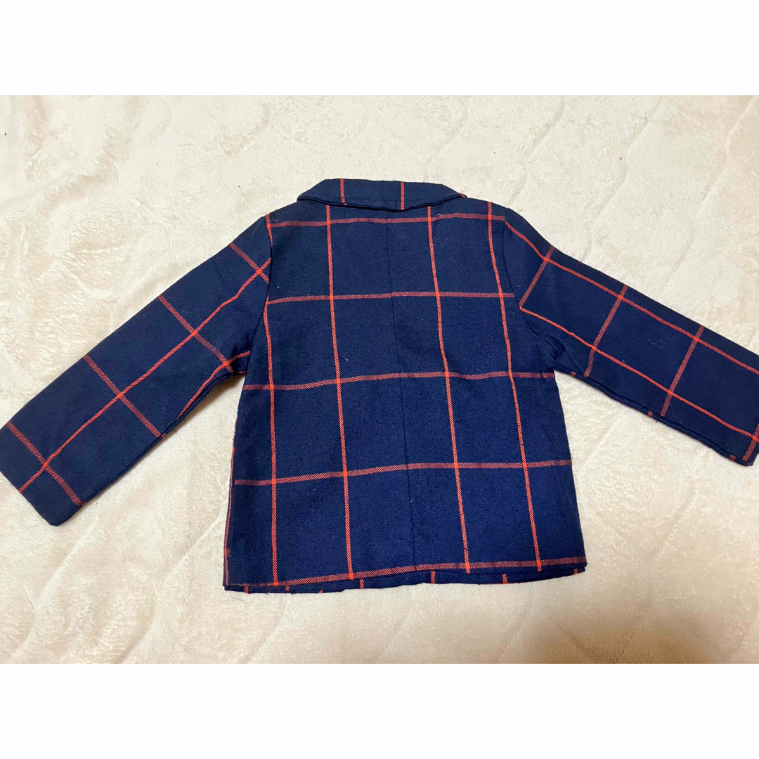 【着画有り】男の子 フォーマルスーツ キッズ/ベビー/マタニティのキッズ服男の子用(90cm~)(ドレス/フォーマル)の商品写真