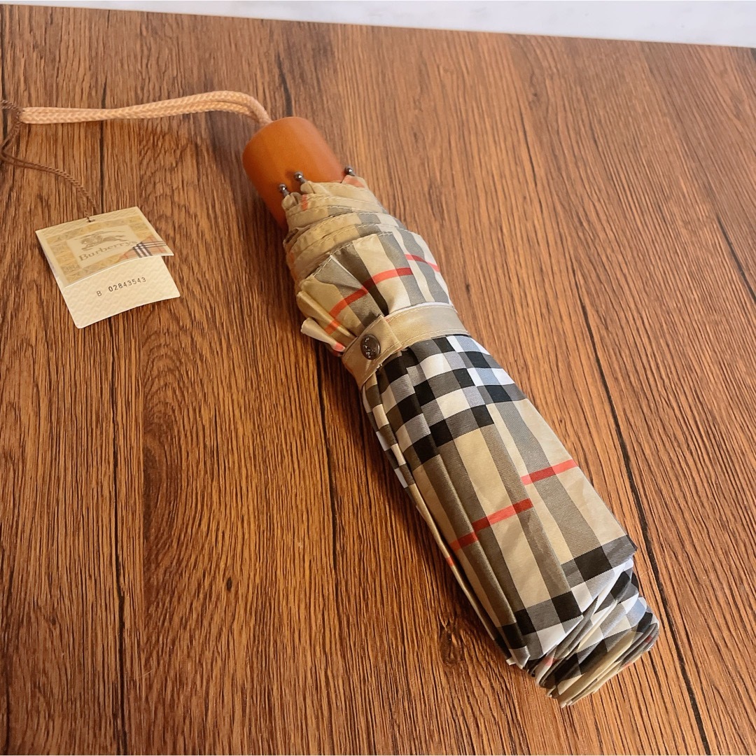 出産祝いなども豊富 【極美品】Burberry 長傘 ノバチェック ロゴ 出産祝いなども豊富 【極美品】Burberry 長傘 ノバチェック ロゴ