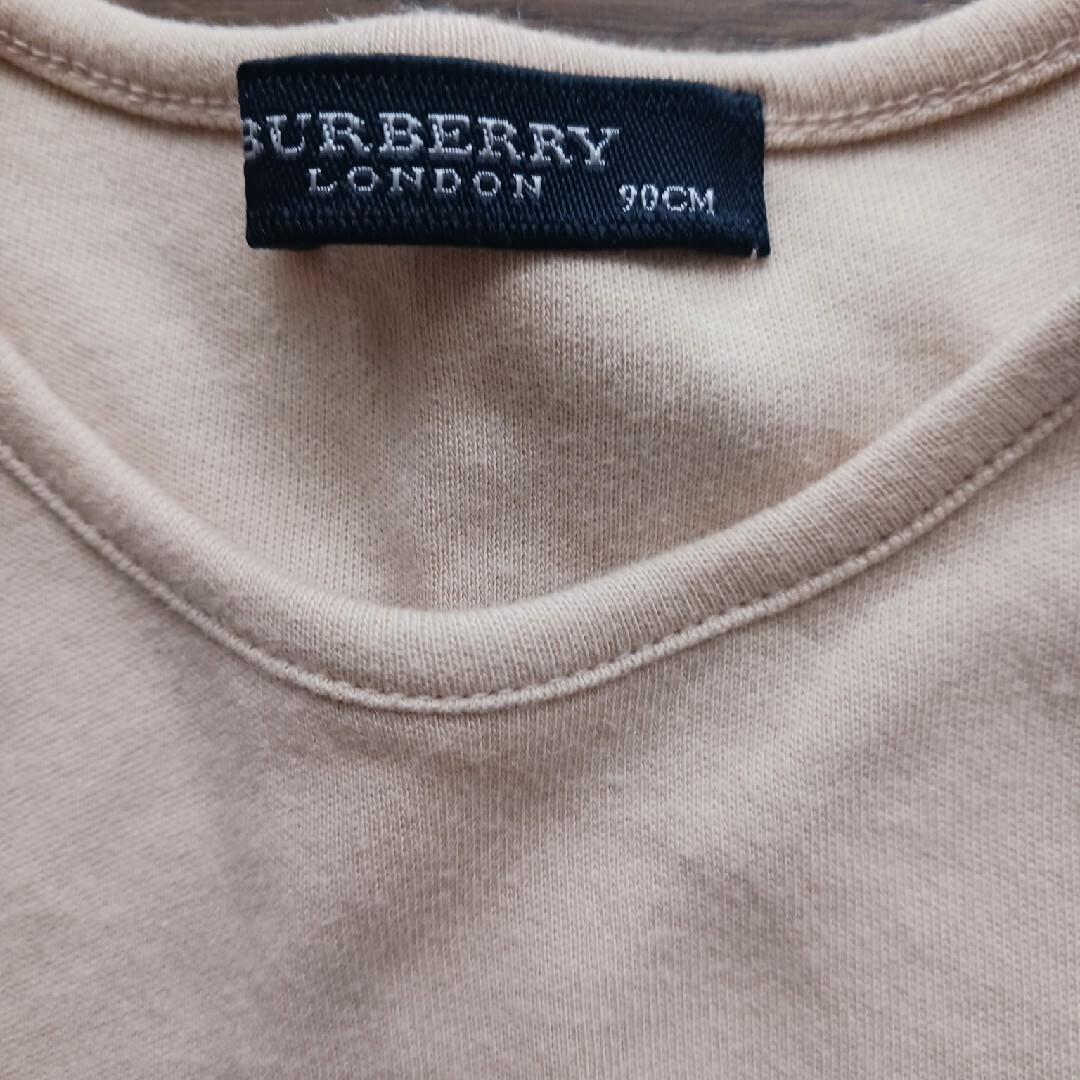 BURBERRY(バーバリー)のバーバリー　Tシャツ2枚セット品 キッズ/ベビー/マタニティのキッズ服女の子用(90cm~)(Tシャツ/カットソー)の商品写真