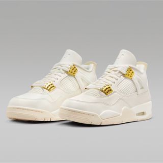 ナイキ(NIKE)のNike WMNS AirJordan 4 Retro White & Gold(スニーカー)