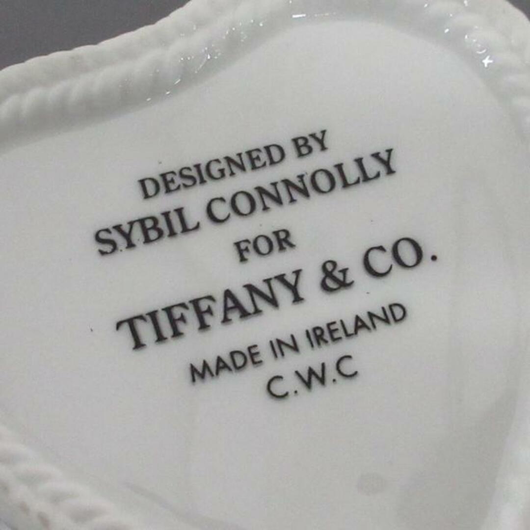 Tiffany & Co.(ティファニー)のTIFFANY&Co.(ティファニー) 小物美品  - 白 小物入れ/ハート/SYBIL CONNOLLY 陶器 レディースのファッション小物(その他)の商品写真