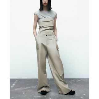 ザラ(ZARA)の新品 L ZARAザラ ビスチェ ベアトップ (ベアトップ/チューブトップ)