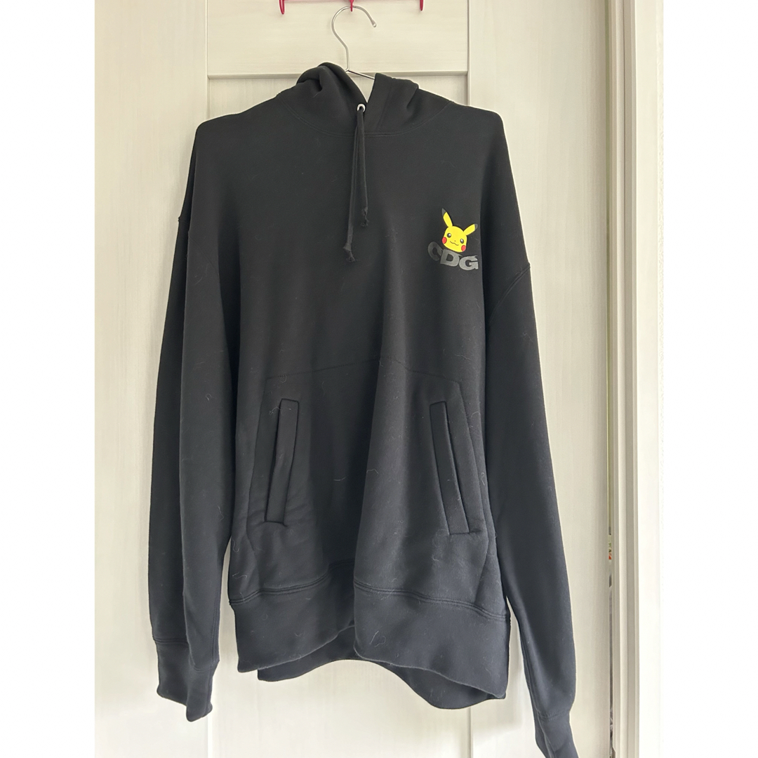 COMME des GARCONS(コムデギャルソン)のCDG x Pokémon パーカー 新品 S ブラック メンズのトップス(パーカー)の商品写真