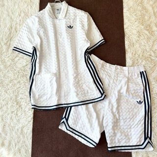 アディダス(adidas)の美品adidas ワッフル セットアップ 半袖シャツ ホワイト×ネイビー L(Tシャツ/カットソー(半袖/袖なし))